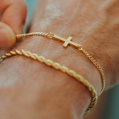 Cross Bracelet | 18K Gold