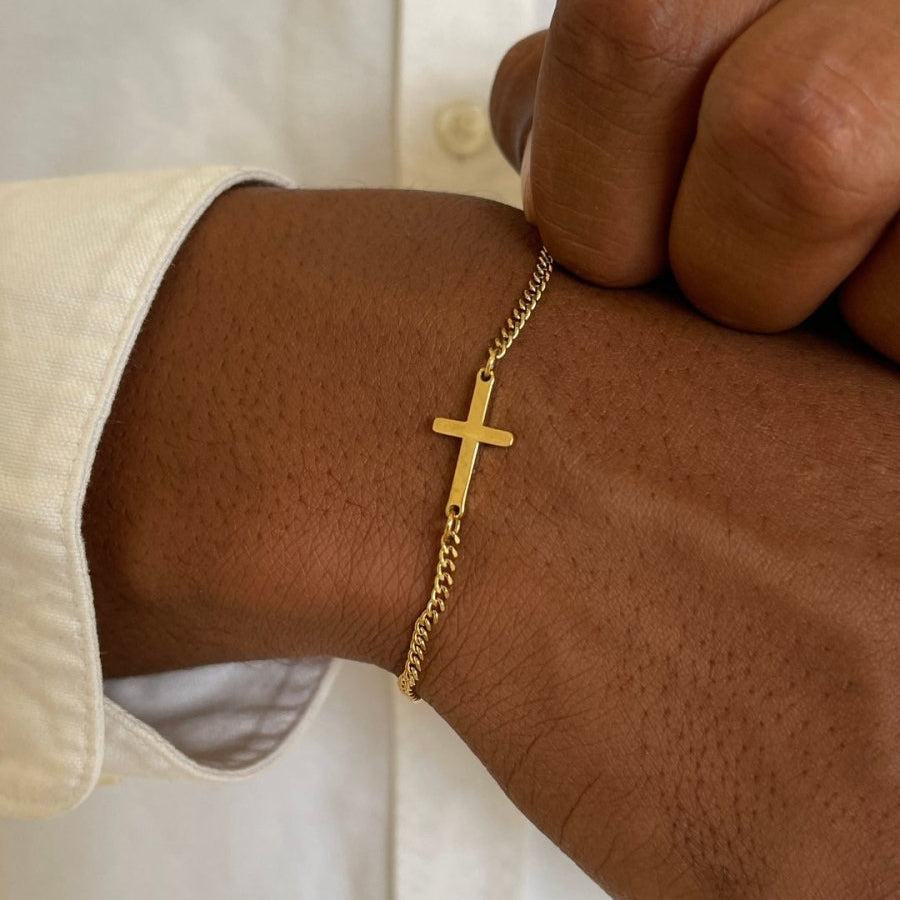 Cross Bracelet | 18K Gold